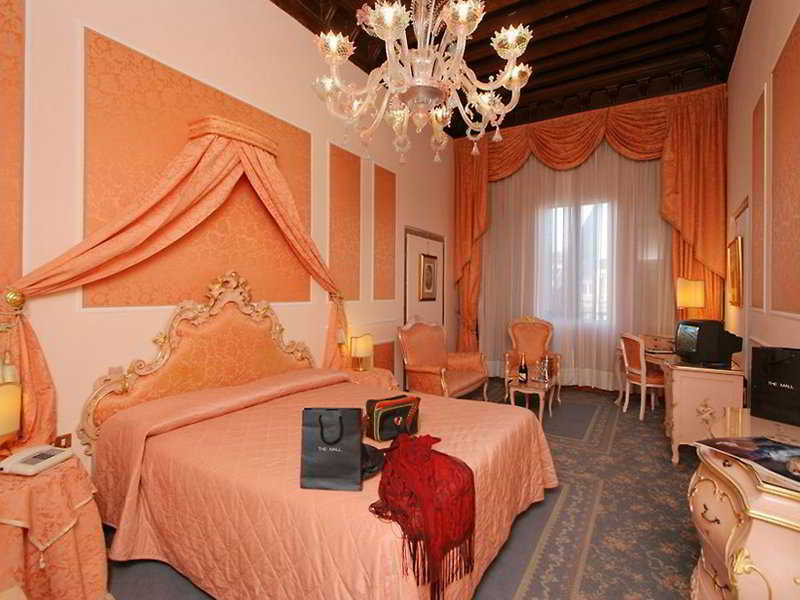 Hotel Rialto Венеция Экстерьер фото